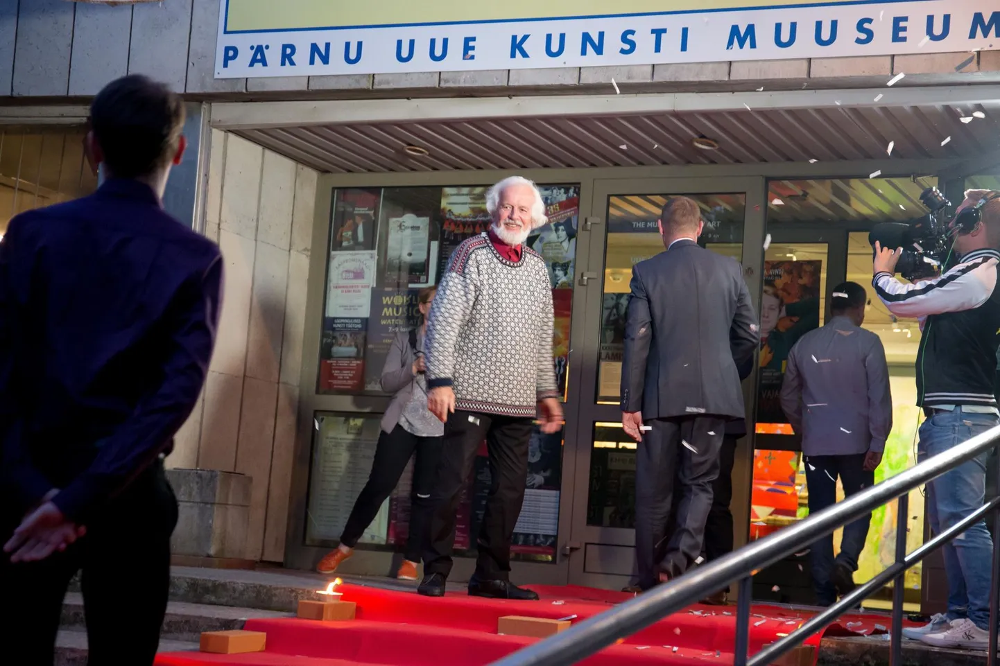 Pärnu uue kunsti muuseumi uksed on eile õhtust suletud.