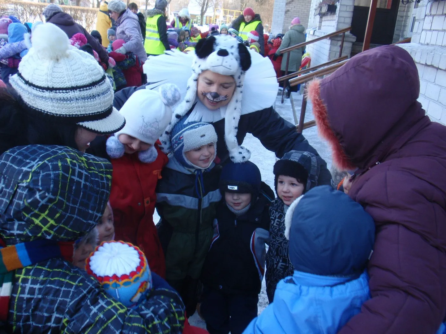 Kallistamispäev Liblika tänava lasteaias: Artemoni suur kalli.