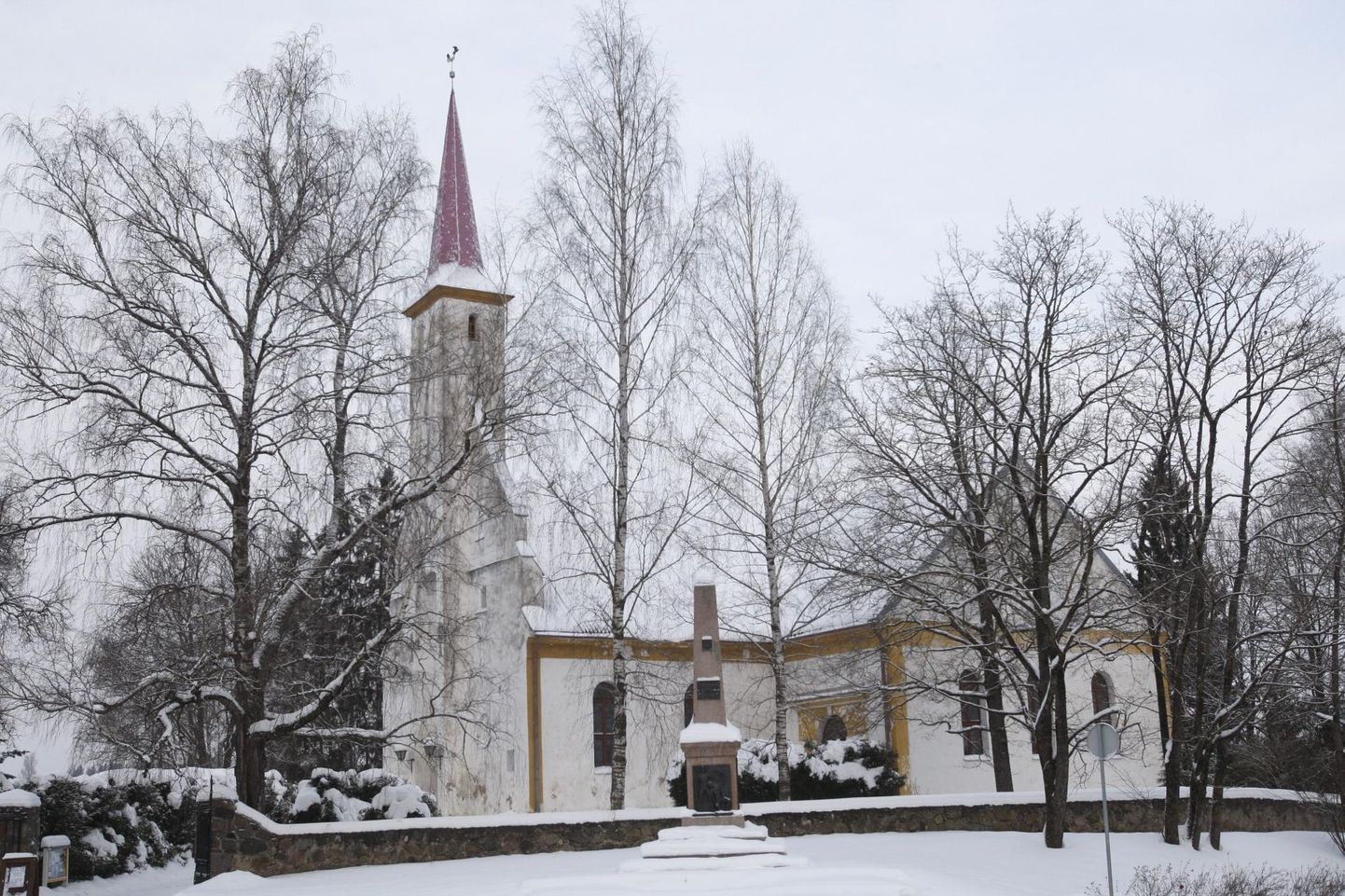 Põlva Maarja kirik sai 175 aastat tagasi juurdeehituse.