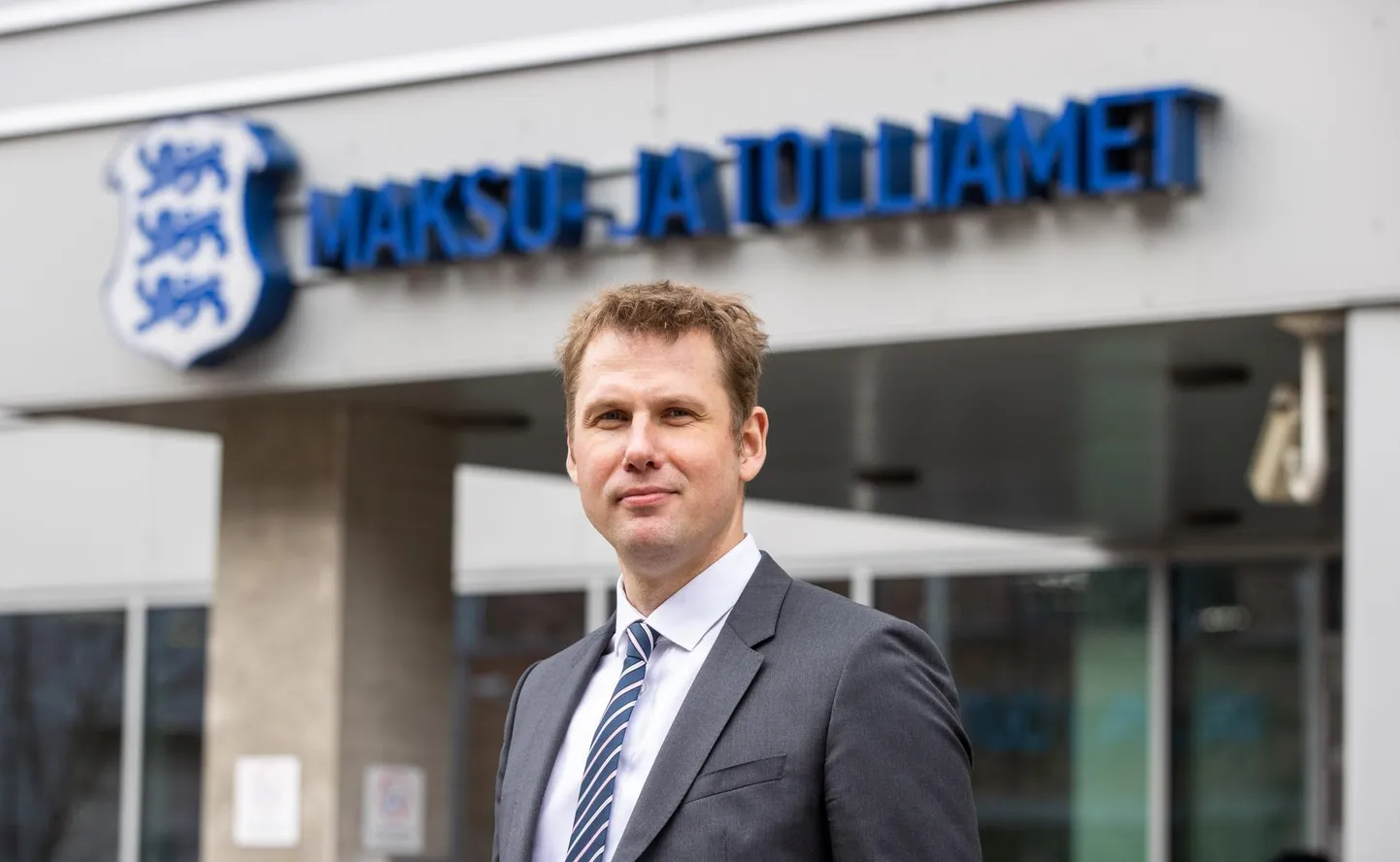 Maksu- ja tolliameti uus juht võrdleb vabatahtlikku maksukuulekust ühistranspordis pileti ostmisega: kui kõik ise ostavad, on tulu korjamine kõige lihtsam ja riigile odavam.