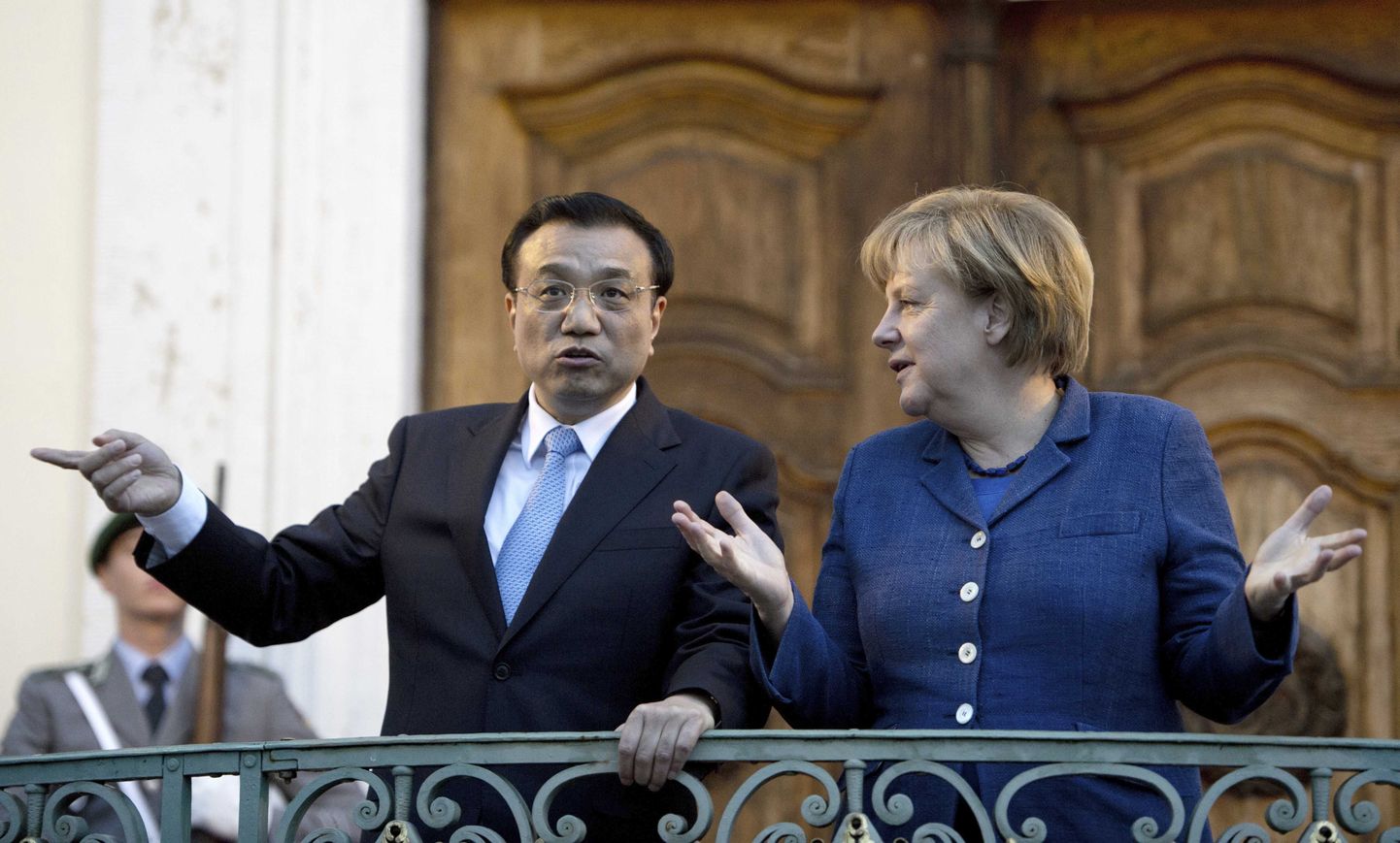 Hiina peaminister Li Keqiang ja Saksamaa kantsler Angela Merkel arutasid taas omavahelise kaubanduse tingimuste üle.