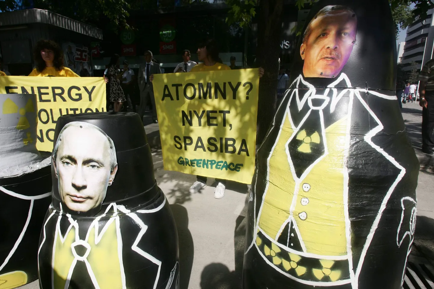 Greenpeace'i protestiaktsioon Vene-Türgi ühise tuumajaama ehituse plaani vastu.