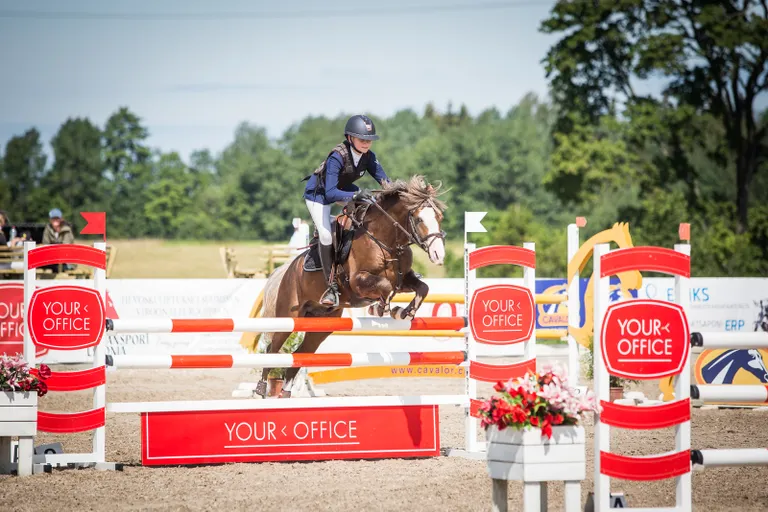 Lene Varula poniga Monsson, Perila Jumping 2019.