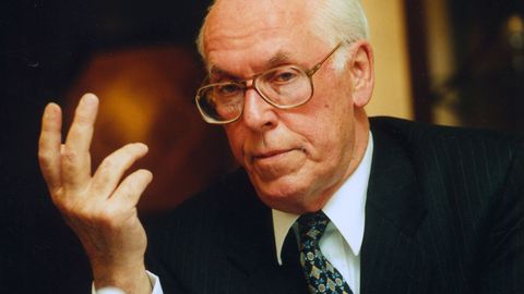 TÄNA AJALOOS ⟩ Lennart Meri valiti Eesti presidendiks