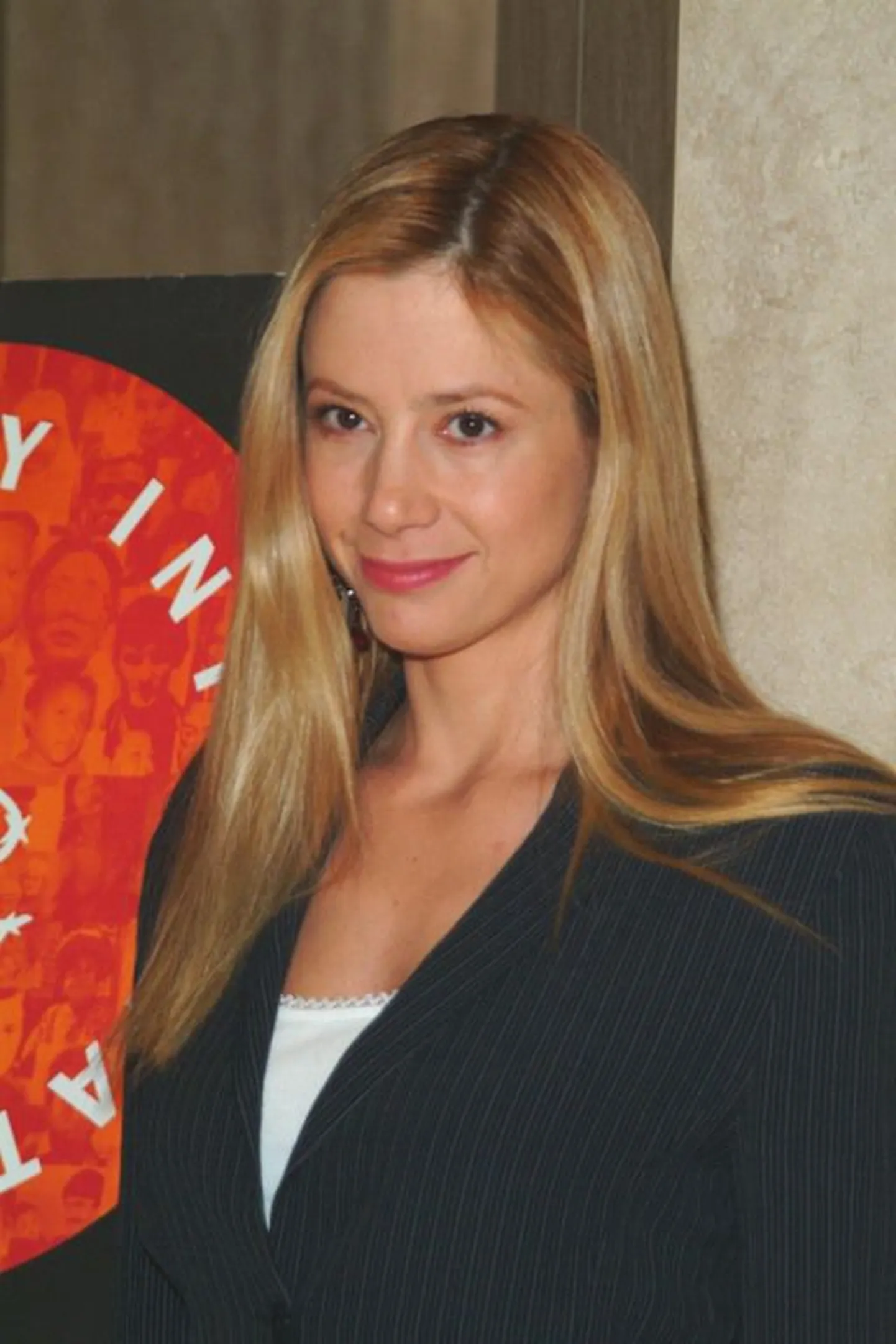 Mira Sorvino.