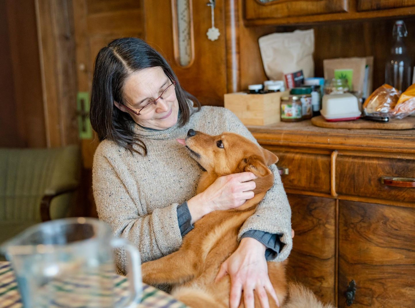 Loomade hoolitsemise eest saadud raha ongi Birgit Lumma ainus sissetulek. Pildil koer Jack, kes oli toodud ööpäevaks sakslanna hoida.
