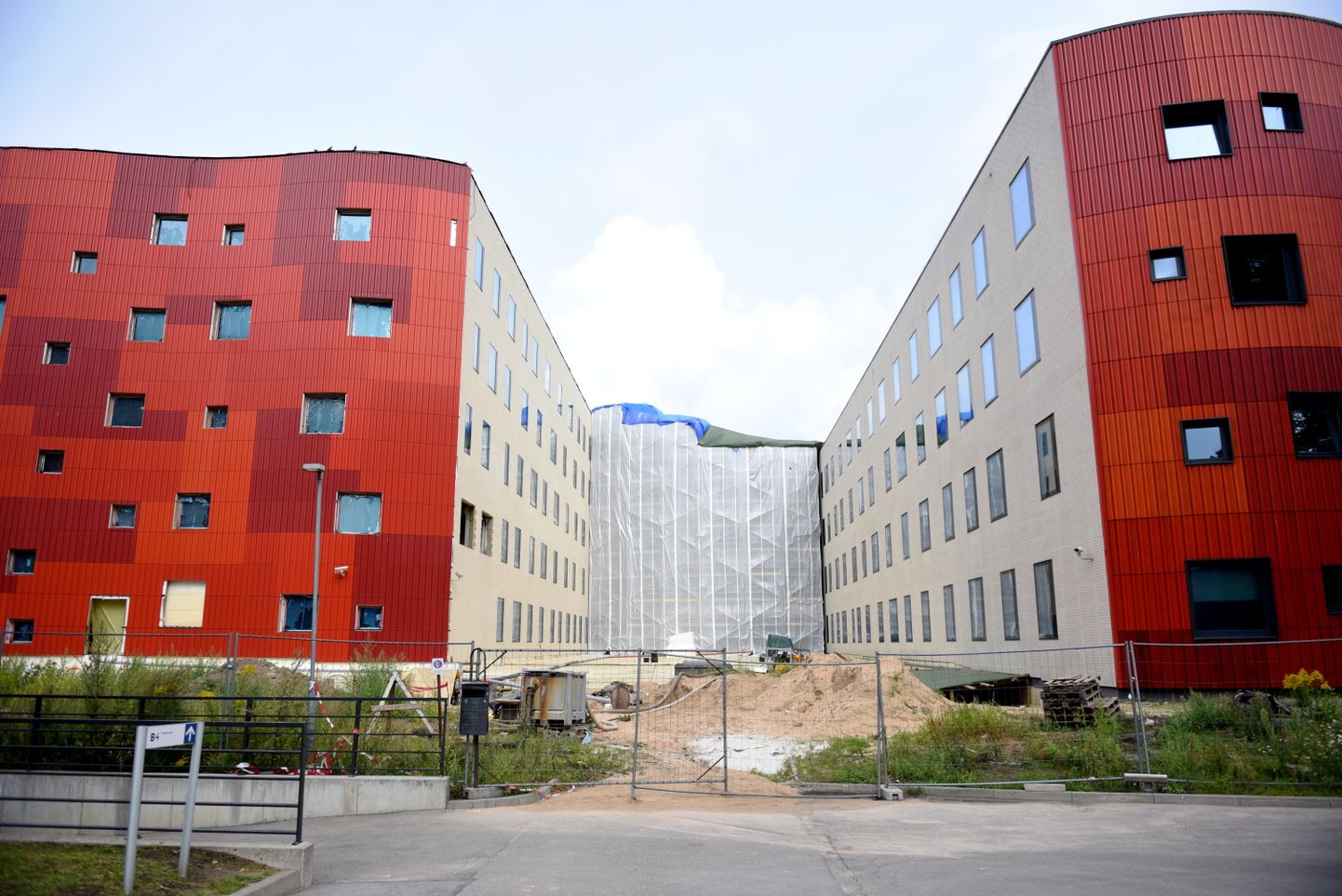 Paula Stradiņa klīniskās universitātes slimnīcas A2 jaunā korpusa būvniecības darbi.
