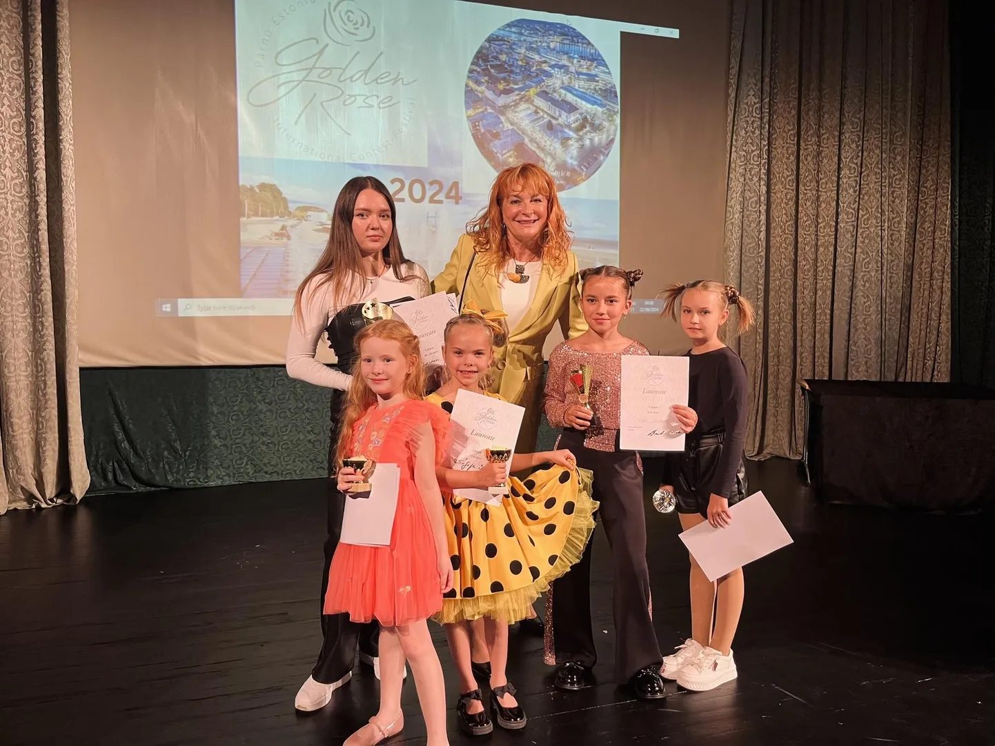 Stuudio Joy solistid konkursil Golden Rose