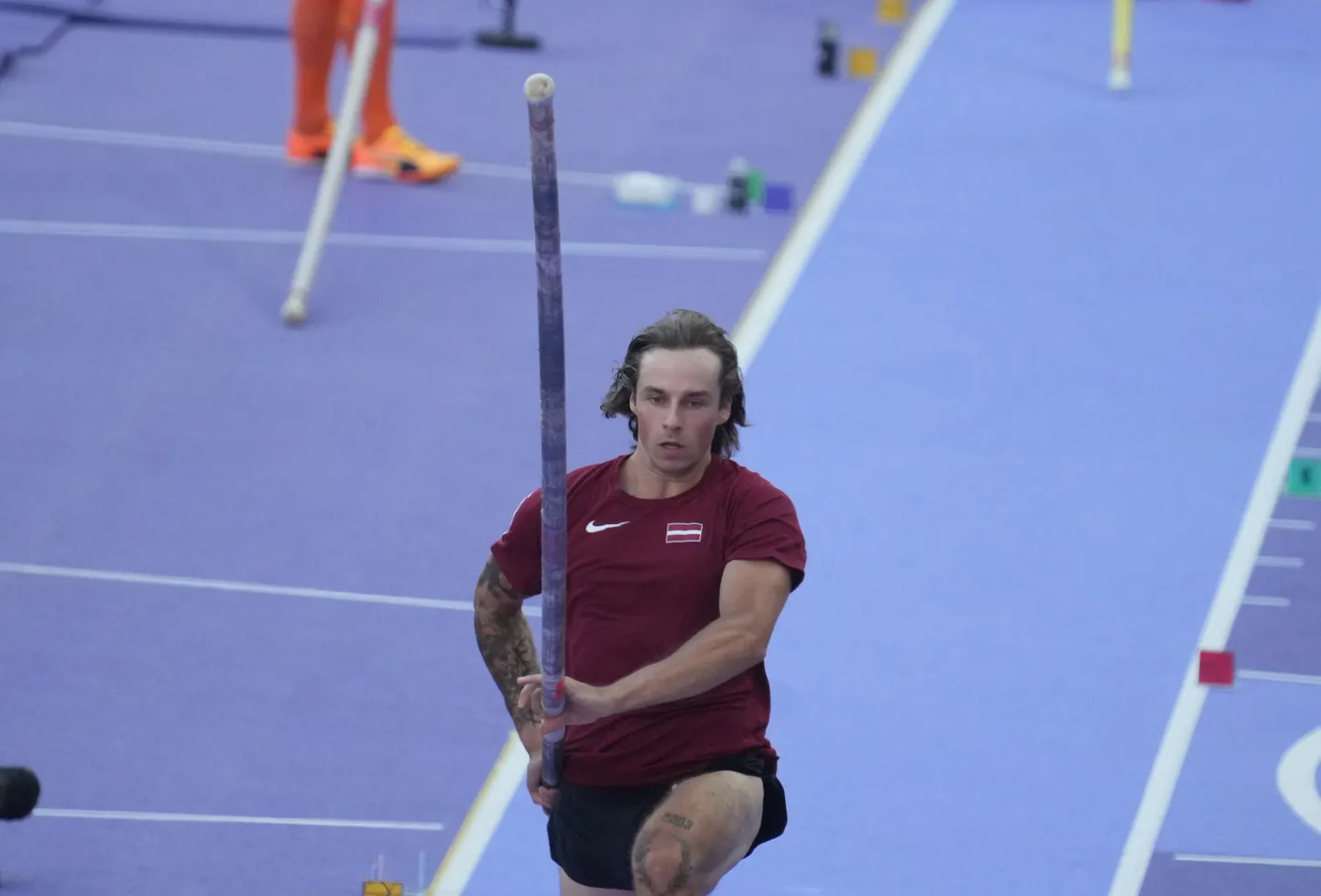 Vieglatlēts Valters Kreišs kārtslēkšanas sacensībās 2024.gada vasaras olimpiskajās spēlēs Parīzē.