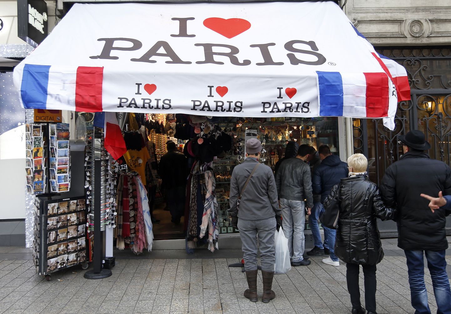 Pariis tunneb turistidest puudust.