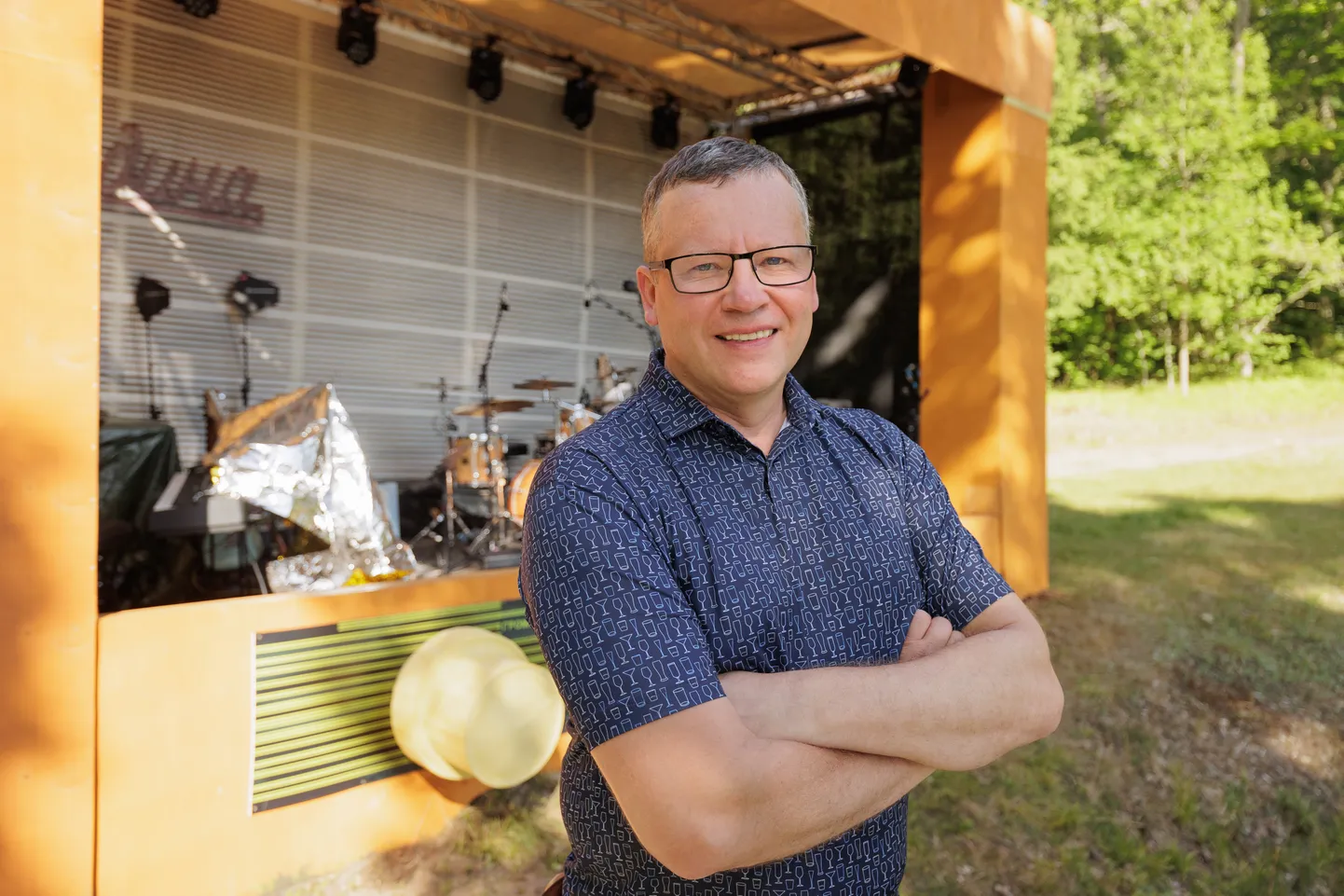 Riigikogu Eesti 200 fraktsiooni juhi Toomas Uibo sõnul on ainult sotsiaalvaldkonna kärped need, mis aitavad üle jõu elava Eesti riigi mingilgi moel tagasi ree peale.