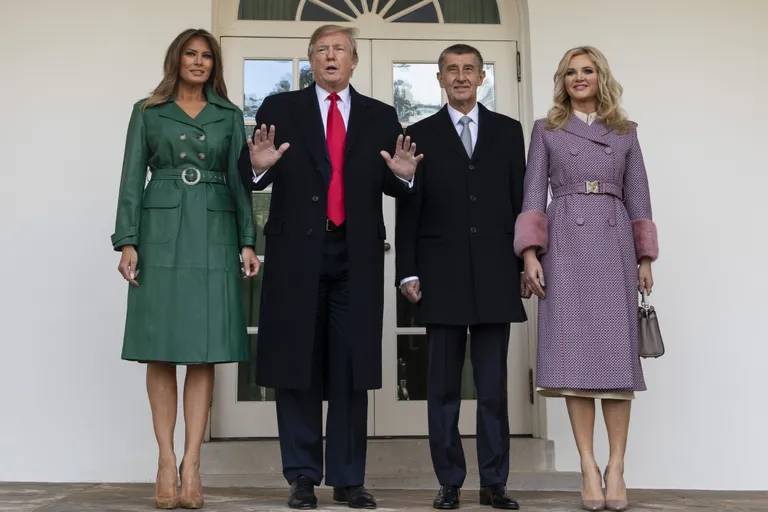 Vasakult: Melania Trump, Donald Trump, Andrej Babiš ja Monika Babišova.