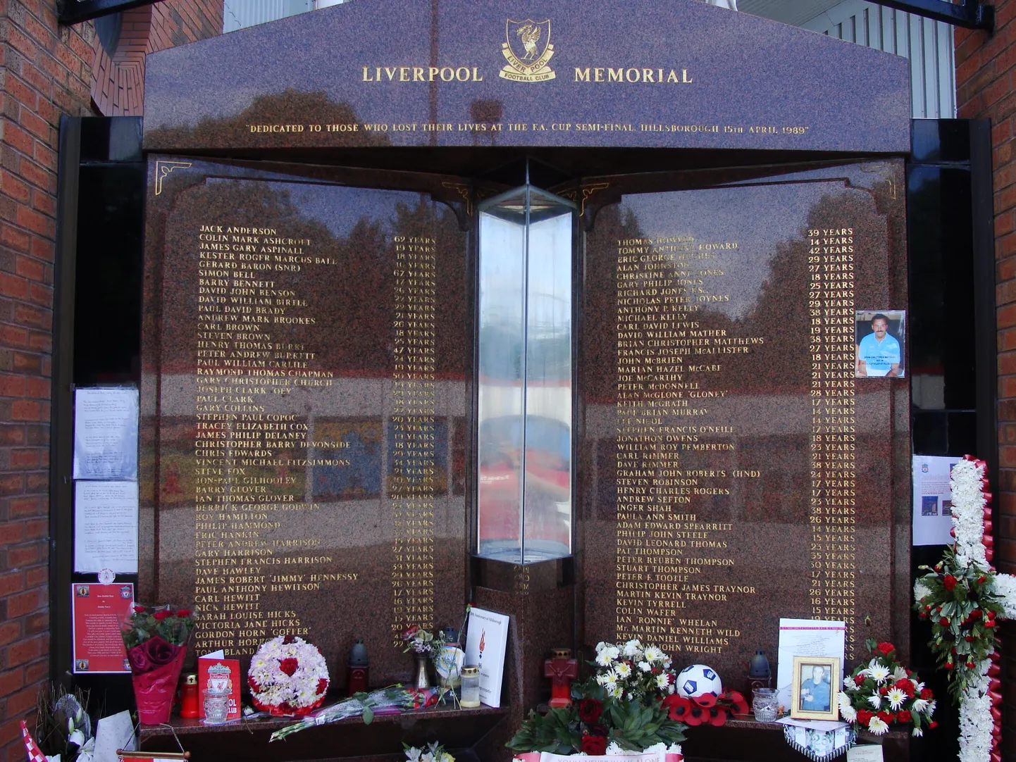 Hillsborough tragöödia memoriaal.
