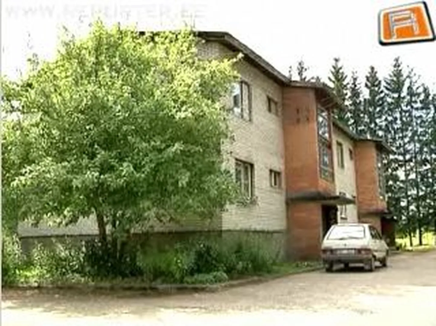 Mees tegi joomakaaslaste äraajamiseks pommiähvarduse.