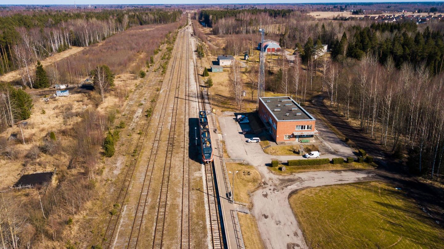 Проект Rail Baltica сократил бы время поездки до Риги.