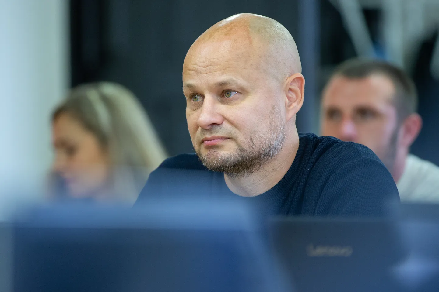 Linnavolikogus võimuliitu kuuluv ja varem kelmuses süüdimõistetud Jevgeni Saltõkov sai nüüd linnaettevõtte OSK Grupp juhatuse liikmeks.