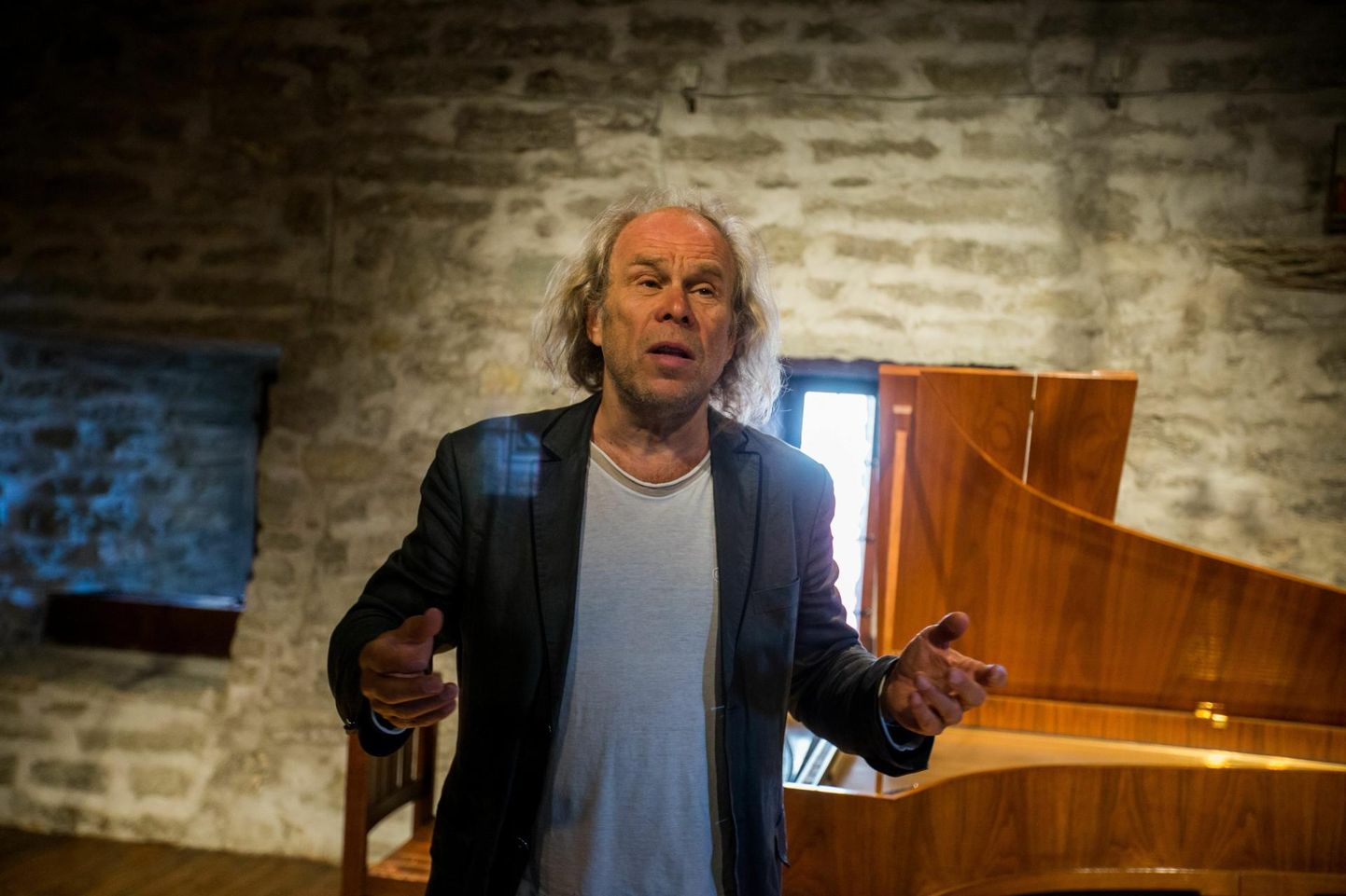Andres Musto­nen on Viljandi vanamuusika festivaliga seotud olnud algusest, 1982. aastast peale.