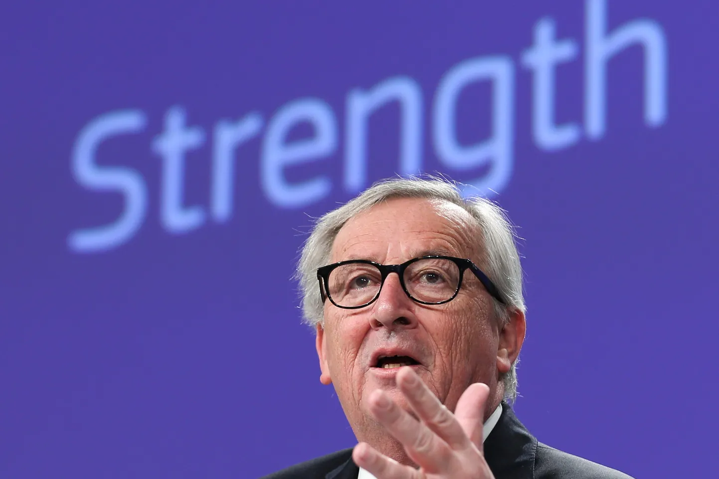 Jean-Claude Juncker presssikonverentsil enne Sibiu kohtumist.