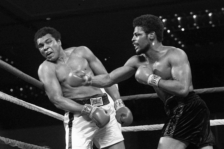 Ajalooline poksimatš, mille käigus alistas Leon Spinks Muhammad Ali.