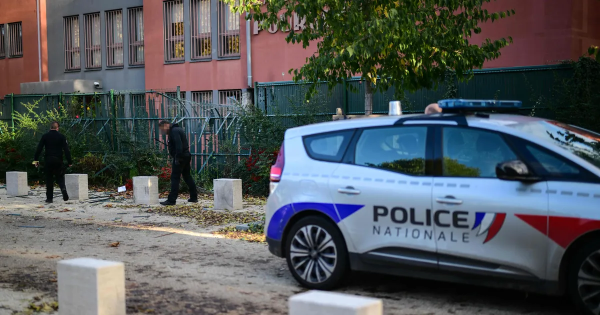 Prantsuse politsei vahistas kuus relvade ja lõhkeainega varustatud kullalabori röövlit