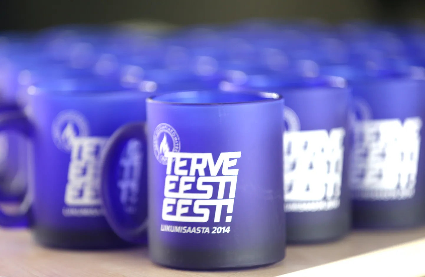 "Terve Eesti eest!" loosung.