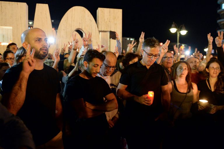 Ajakirjanikku tulid tänavatele mälestama tuhanded inimesed. Foto: Matthew Mirabelli/AFP/Scanpix