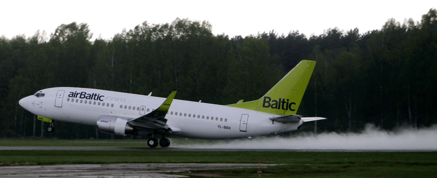 Air Balticu Boeing 737-36Q.