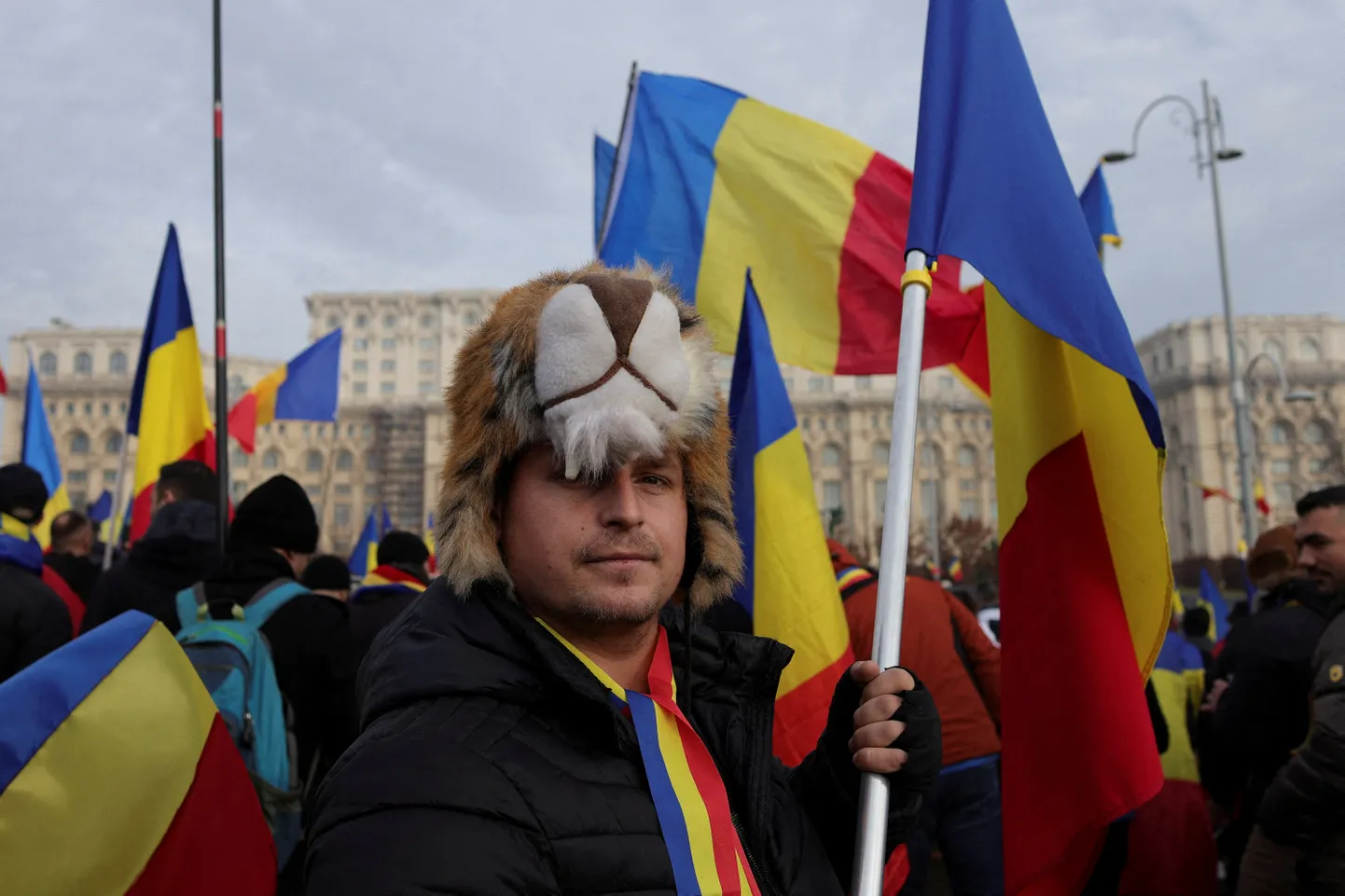 Călin Georgescu poolehoidjad meelt avaldamas.