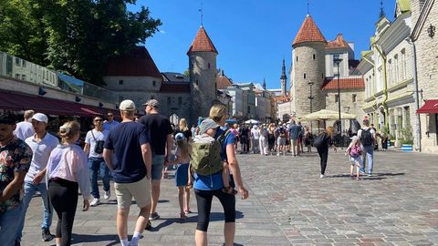 «Тут все по-другому!»: туристы окончательно пробудились после пандемии и рвутся в Эстонию