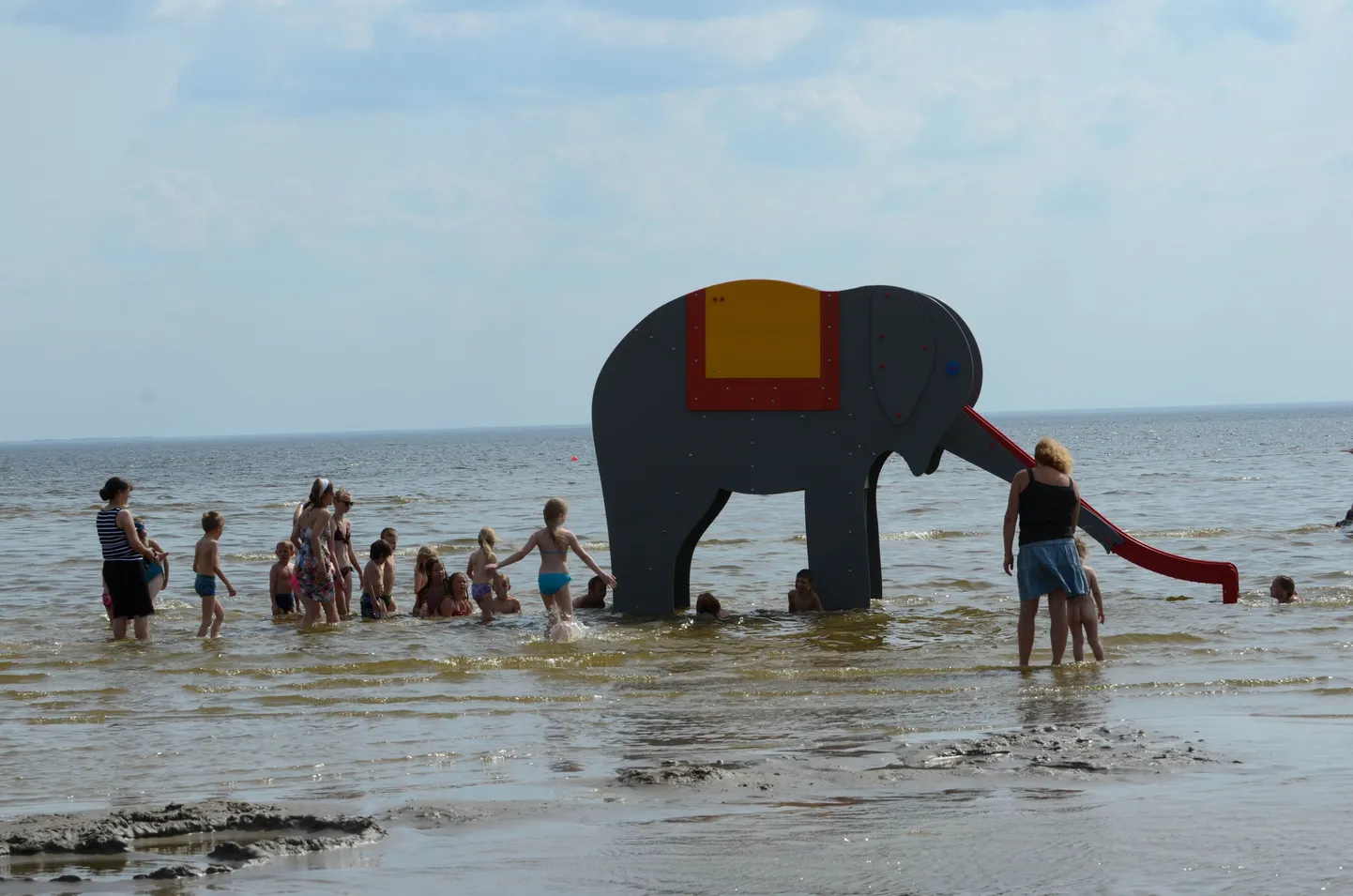 Kuurordielevant Pärnu keskrannas.
