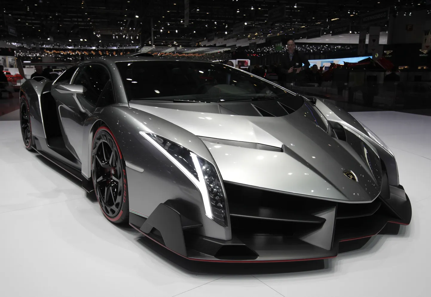Lamborghini Veneno.