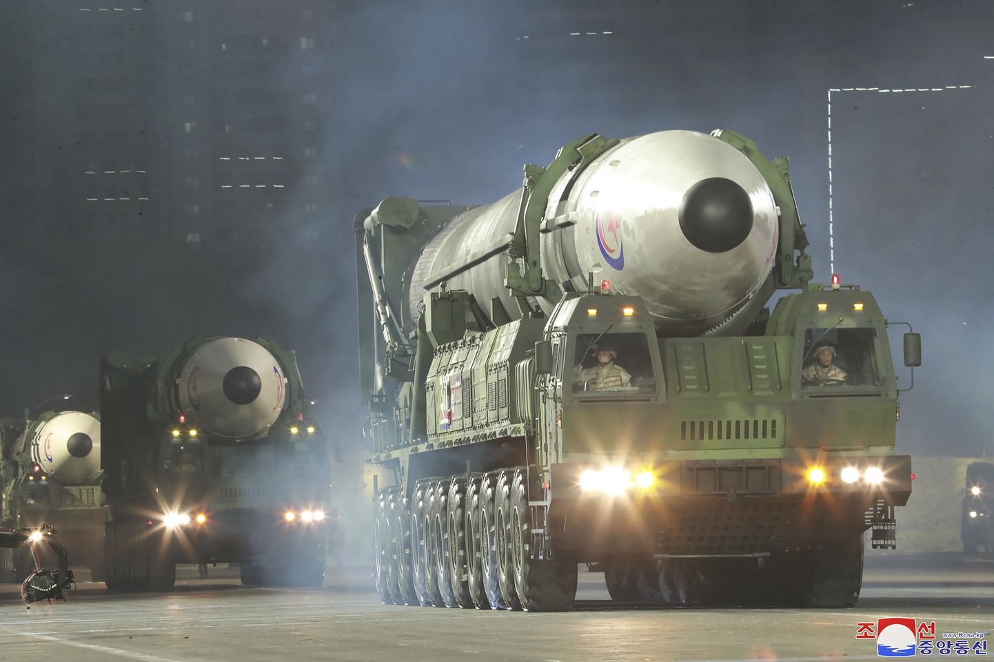 Северокорейская межконтинентальная баллистическая ракета «Хвасон-17»