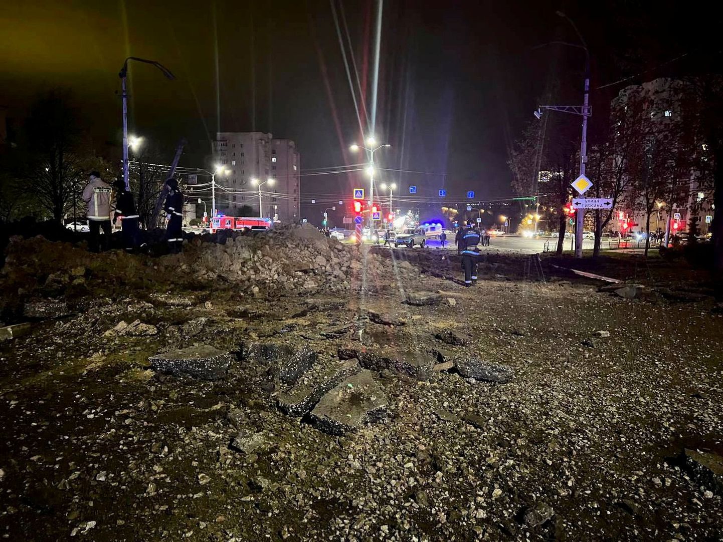 Õnnetuspaik pärast suurt plahvatust Venemaal Belgorodi linnas.