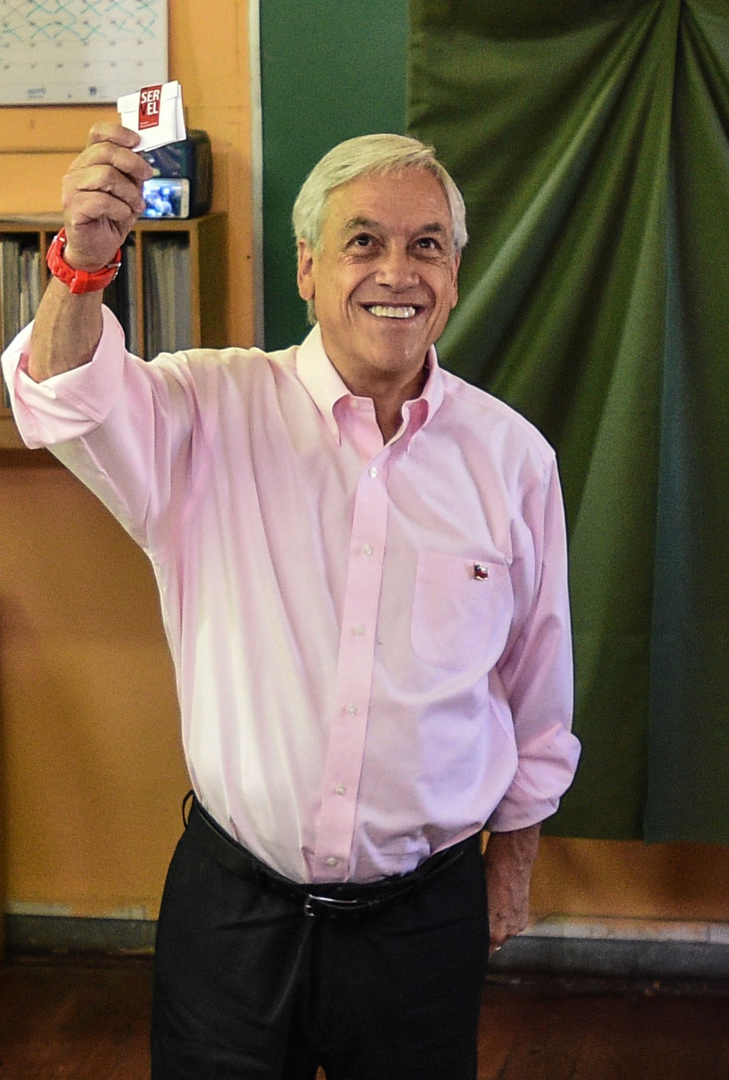 Tšiili presidendivalimised võitnud endine riigipea Sebastián Piñera.