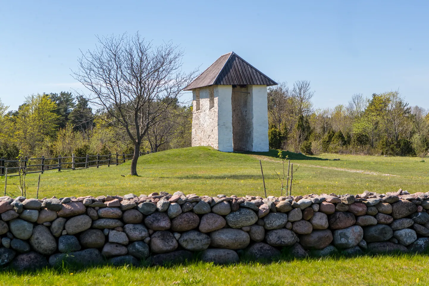 Kihelkonna kellatorn