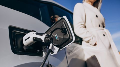 Elektriautode müük plahvatab Aasias kütusehindade tõusu tõttu