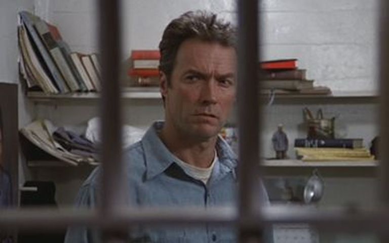 Kaader filmist «Põgenemine Alcatrazist», kus Frank Morrist kehastas Clint Eastwood