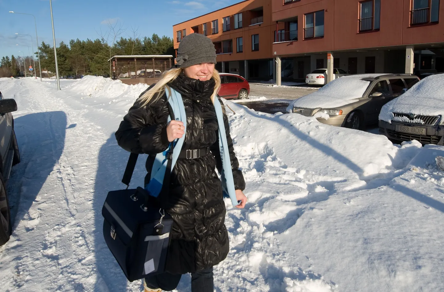 Rahvaloendaja Merly Käär esmaspäeval Peetri külas