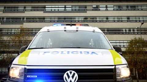 Aizturēti vairāki desmiti krāpnieku izmantotu “naudas mūļu”