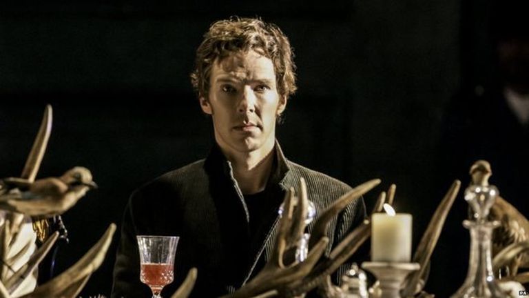 Benedict Cumberbatch Hamletina. 