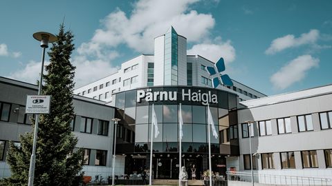 Saarlasi paigutatakse sundravile mandrihaiglatesse: kes otsustab ja millal see on lubatud
