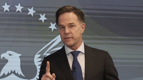 Rutte nimetas neli Ukraina NATO liikmesust pidurdavat riiki