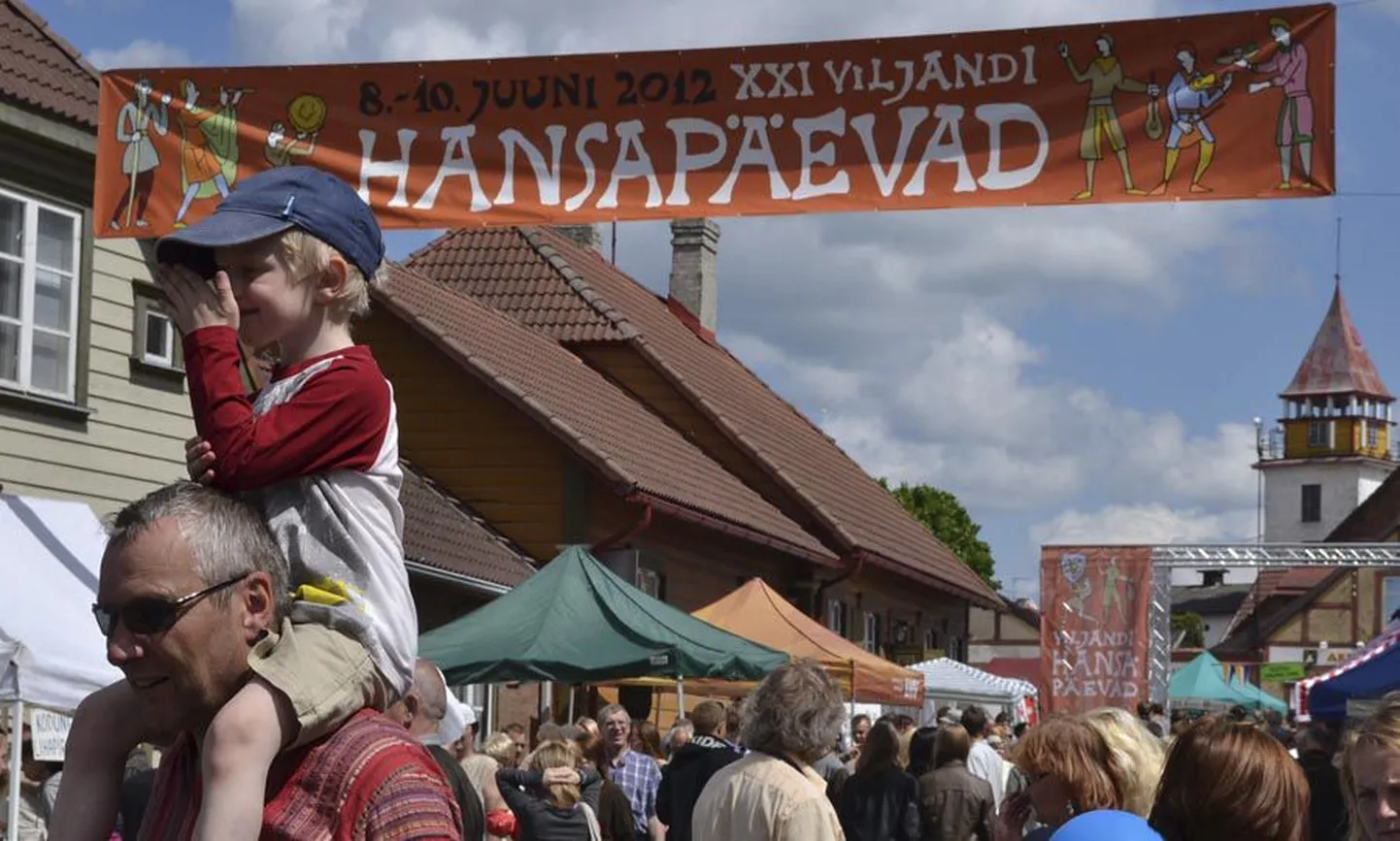 Kui seni on Viljandis olnud hansapäevad, siis tänavu nimetatakse üks suve suuremaid sündmusi hansaöödeks.