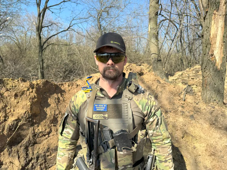 Гражданин США Шон МакВей приехал защищать Украину в 2022 году. Сейчас он обучает бойцов 25-й бригады.