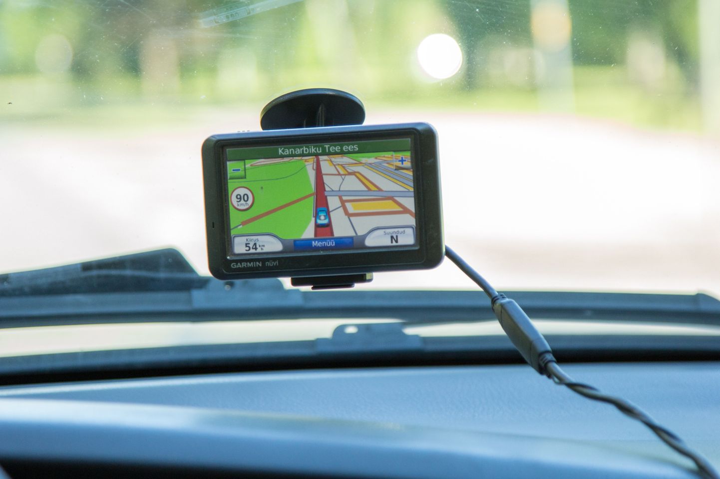 Garmini navigatsioonisüsteem peaks pakkuma kiireimat teed sihtkohta.