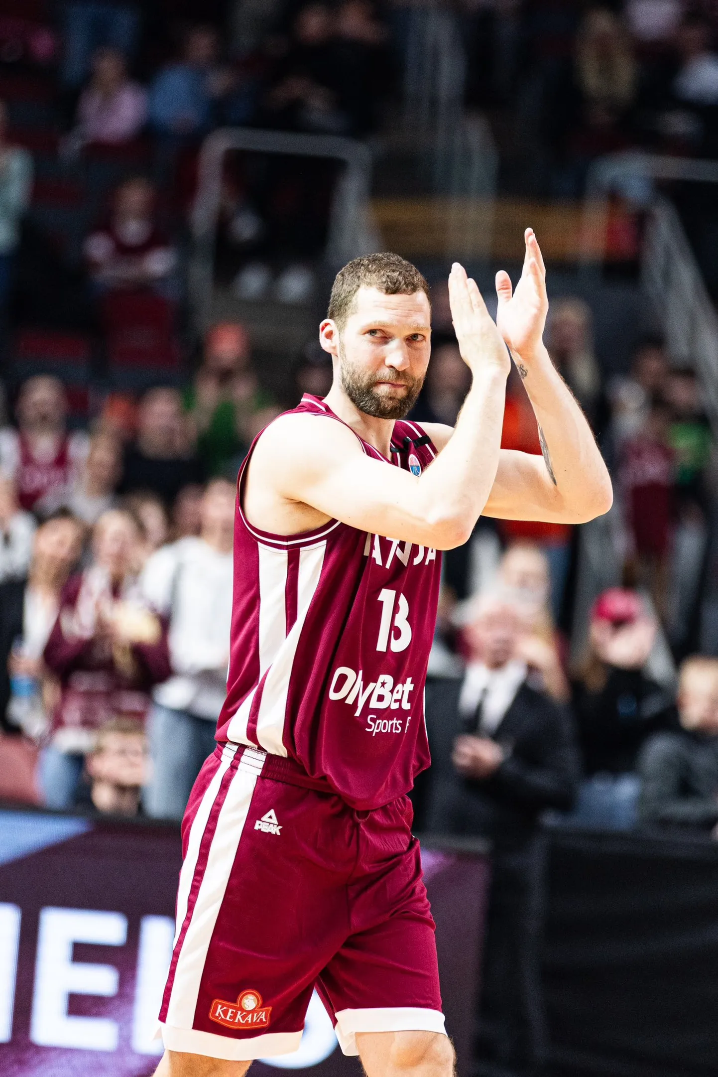 Latvijas basketbolists Jānis Strēlnieks