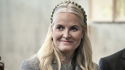 Ajalooline hetk: Norra kroonprintsess Mette-Marit näitas end pärast ränka kopsusiirdamist esimesel fotol