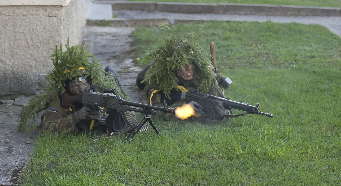 Kaitseväelased õppusel