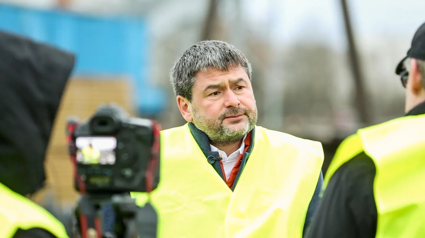 Oleg Ossinovski on 2015. aasta parima palgaga tippjuhtide edetabelis koos oma äripartneriga 20.-21. kohal.