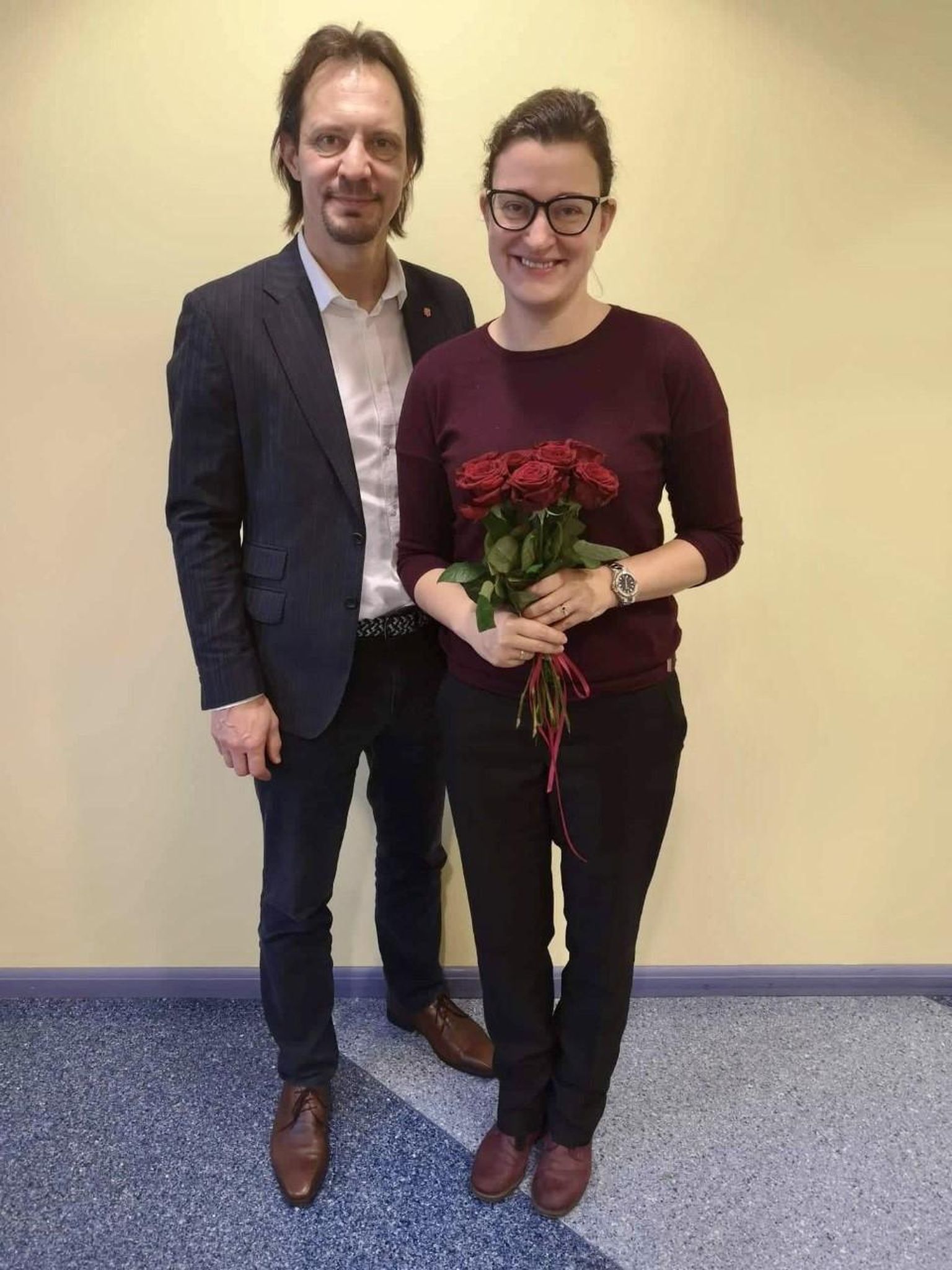 Laila Talunik võttis Indrek Saarelt üle Sotsiaaldemokraatliku Erakonna Lääne-Virumaa piirkonna juhtimise.